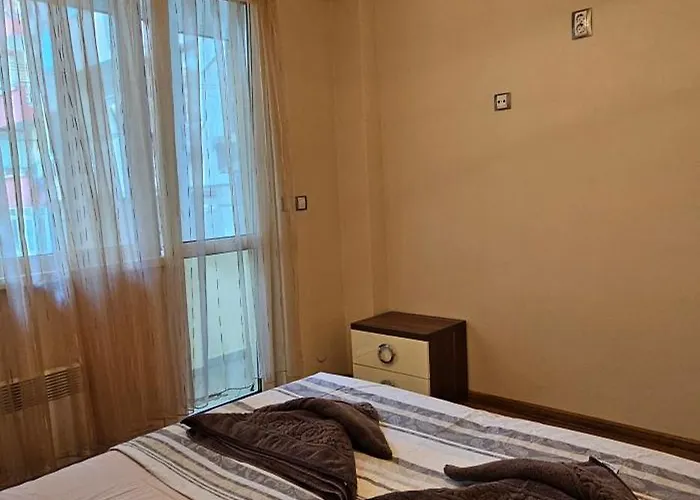 Rada's Bsv شقة بورغاس